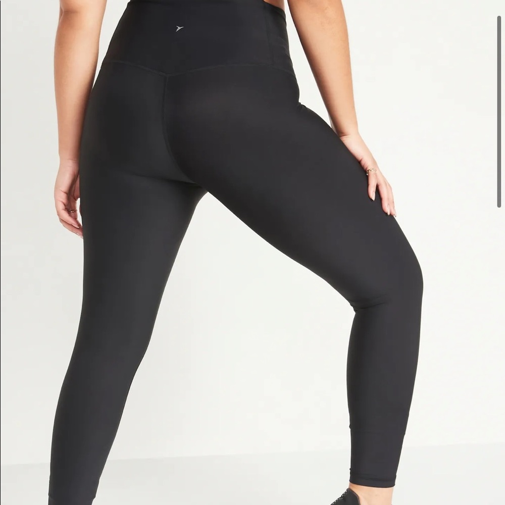 Old Navy power soft extra high waisted leggings